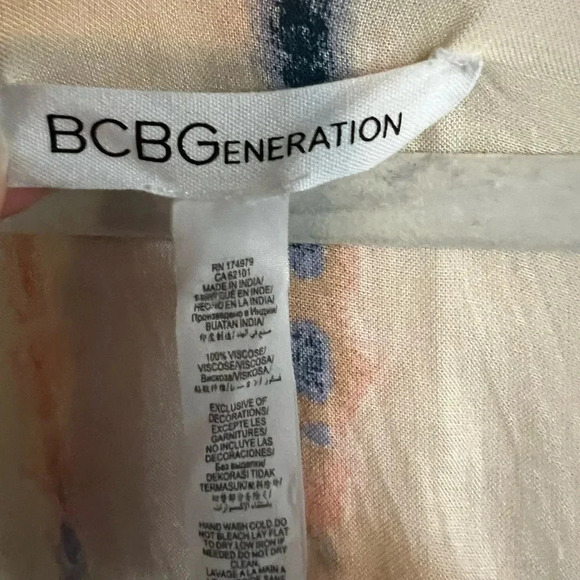 NWT BCBGeneration Blush Tie Dye Tassels Kimono - Picture 12 of 16